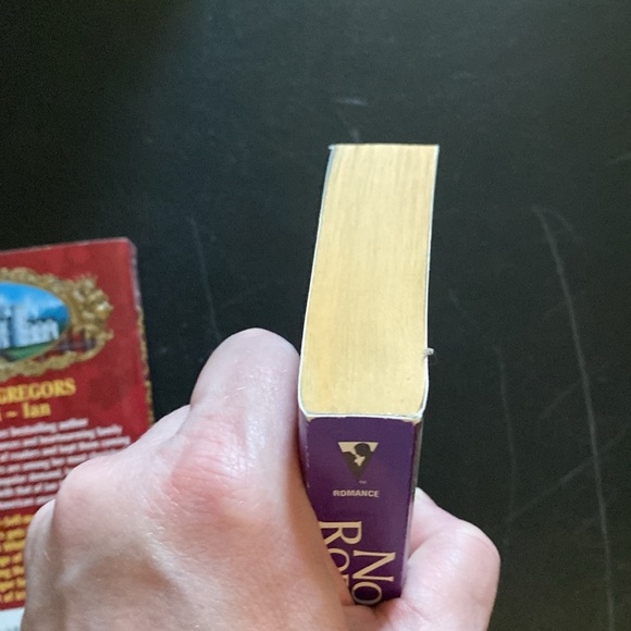 Nora Roberts 3 Book Bundle The MacGregors - Picture 12 of 14